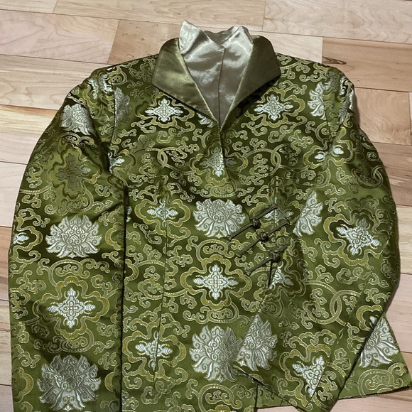 Elegant Green Brocade Silk Blend Blazer - Picture 7 of 17